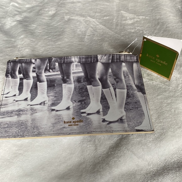 Kate Spade pouch - Picture 2 of 3